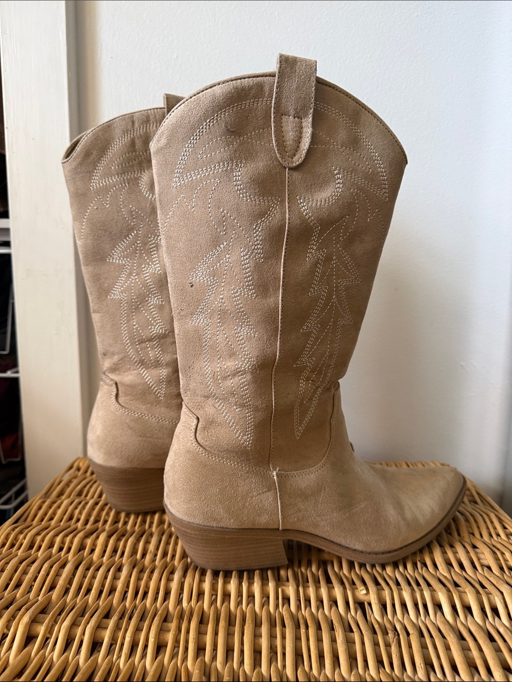 Suede Tan Western/Cowgirl Boots for Women